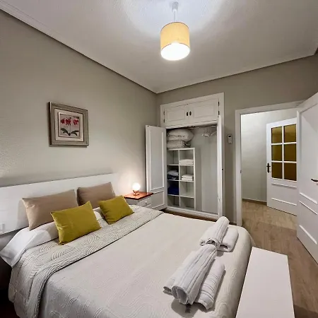 Castilla 30 - Parking Publico Gratuito トレド