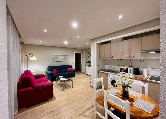 Castilla 30 - Parking Publico Gratuito Apartment