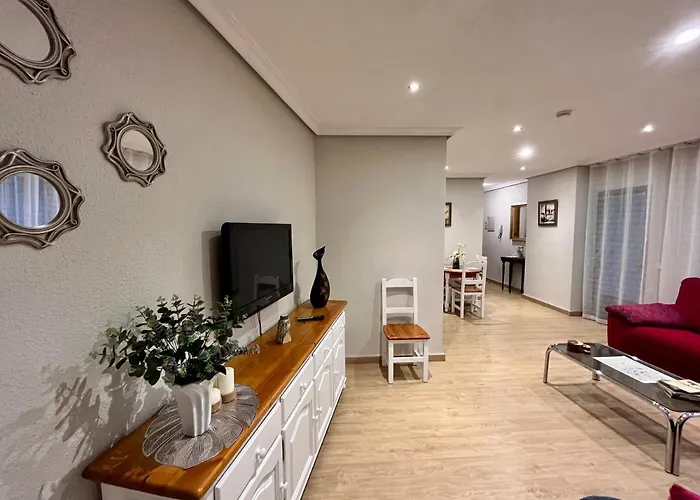 Castilla 30 - Parking Publico Gratuito *